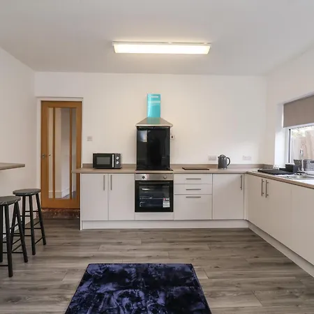 Fox Retreat Ganton